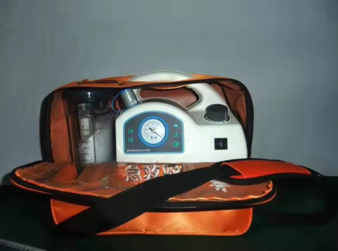 High flow Portable Suction Uni - Suction Machine Medical recensione e prezzo